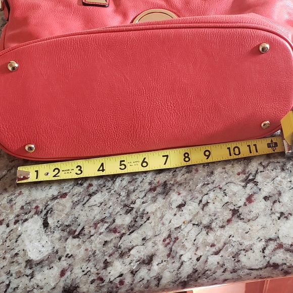 Michael Kors Bag - Picture 8 of 8